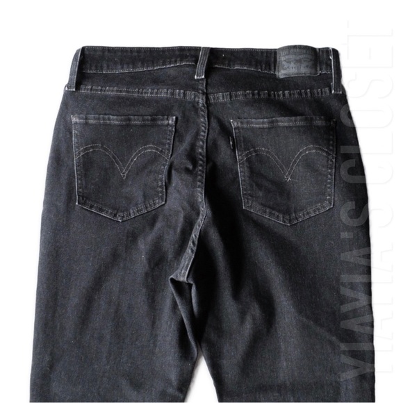 Levi's 32 Women's 721 High-Rise Skinny Zip-Front Ankle Jeans - Black - Picture 10 of 14